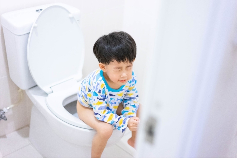 dau-hieu-be-bi-roi-loan-tieu-hoa-2