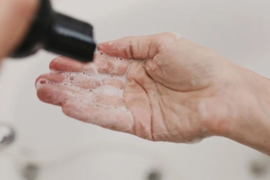 dung-dich-ve-sinh-phu-nu-cho-tuoi-day-thi-4