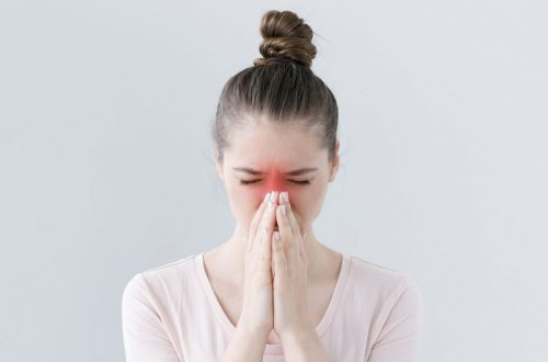 Nghẹt mũi, viêm mũi gây khó chịu và ảnh hưởng tới 