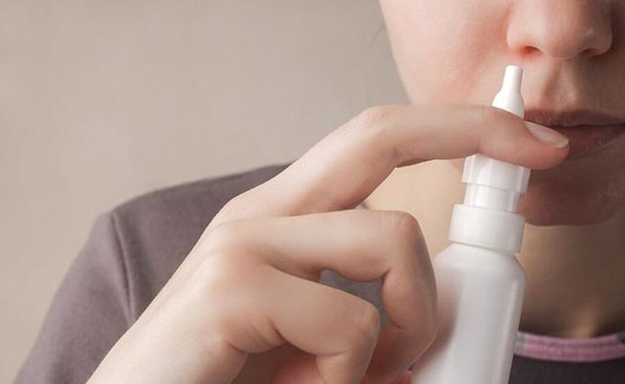 Sử dụng thuốc xịt mũi giúp giảm nghẹt nhanh
