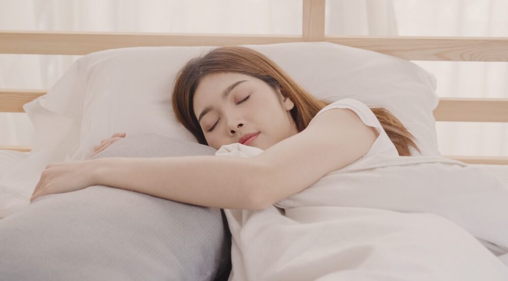 Giảm stress, ngủ đủ là cách để đầu hết gàu hiệu quả