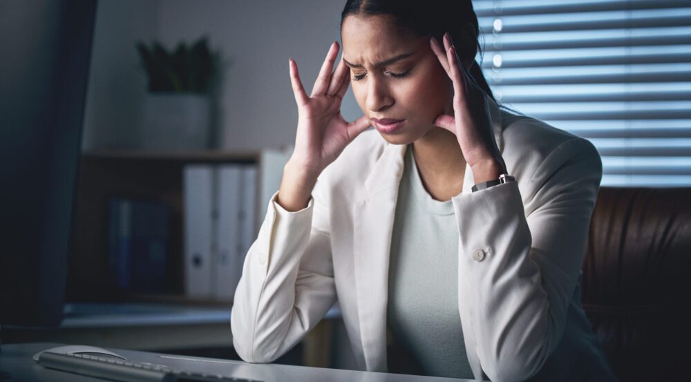 Stress khiến gàu thêm trầm trọng