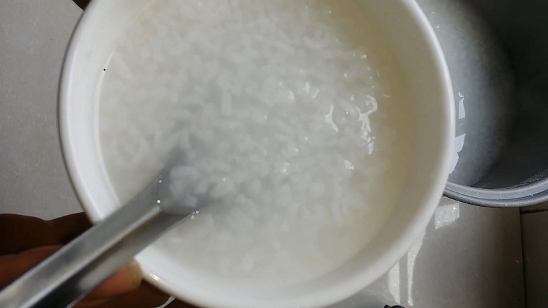 cach-tri-tieu-chay-o-tre-3