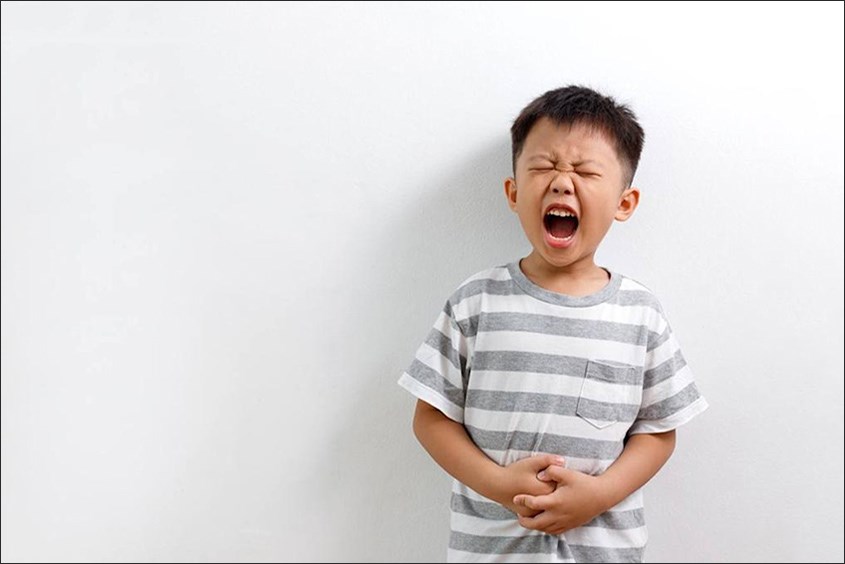 tre-dau-bung-roi-loan-tieu-hoa-1