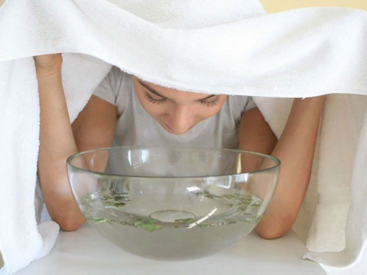 Xông hơi thảo dược là biện pháp dân gian trị viêm xoang tại nhà hiệu quả