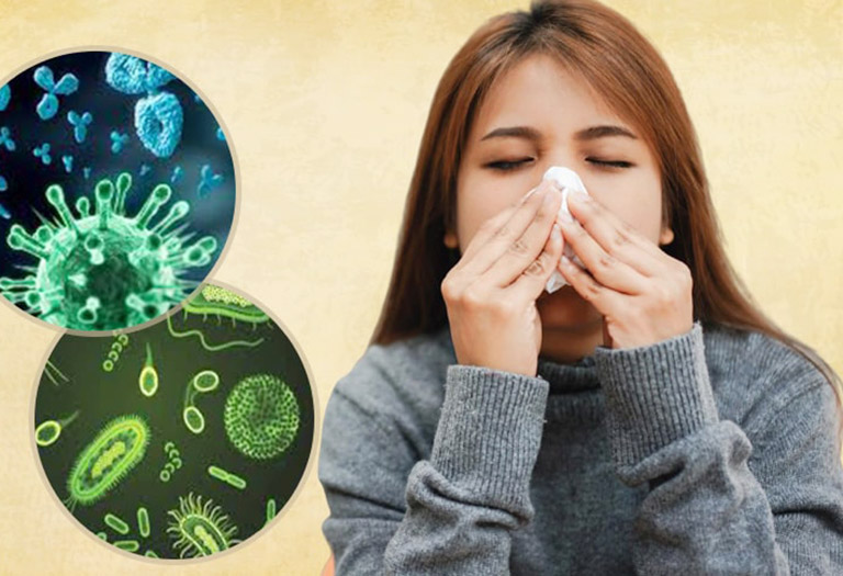 Bệnh viêm mũi dị ứng có thể xảy ra do nhiều nguyên nhân