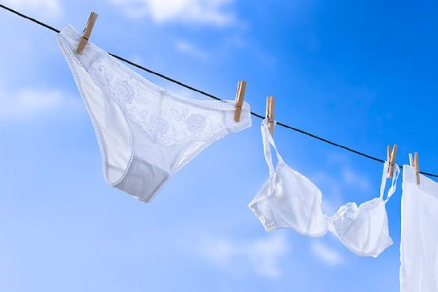 cach-ve-sinh-vung-kin-bi-viem-nhiem-tai-nha-5