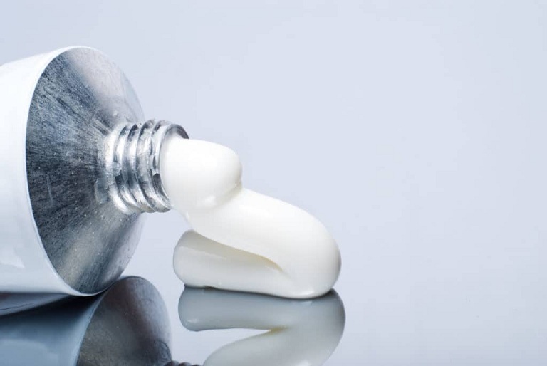 thuoc-boi-ngua-vung-kin-3