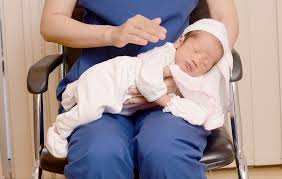 cach-xu-ly-khi-be-bi-oc-sua-2