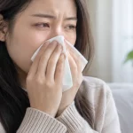 Biểu hiện của viêm mũi dị ứng như thế nào ở người trưởng thành khi hắt hơi và nghẹt mũi