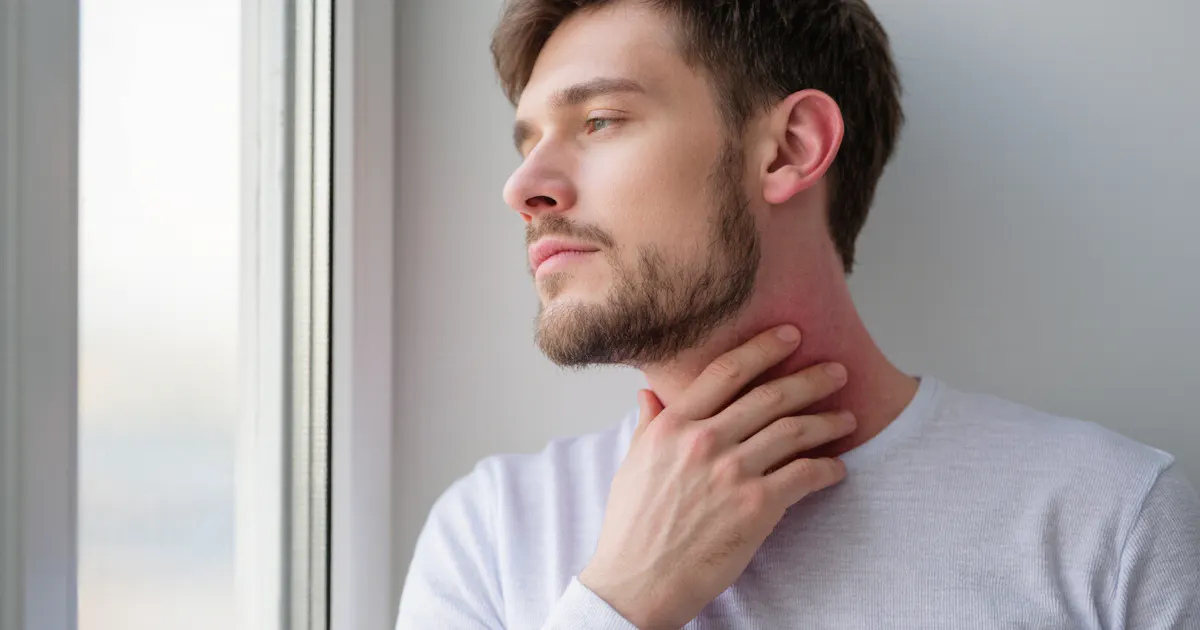 Người lớn nhận biết yếu tố kích ứng da có thể làm viêm da cơ địa bùng phát