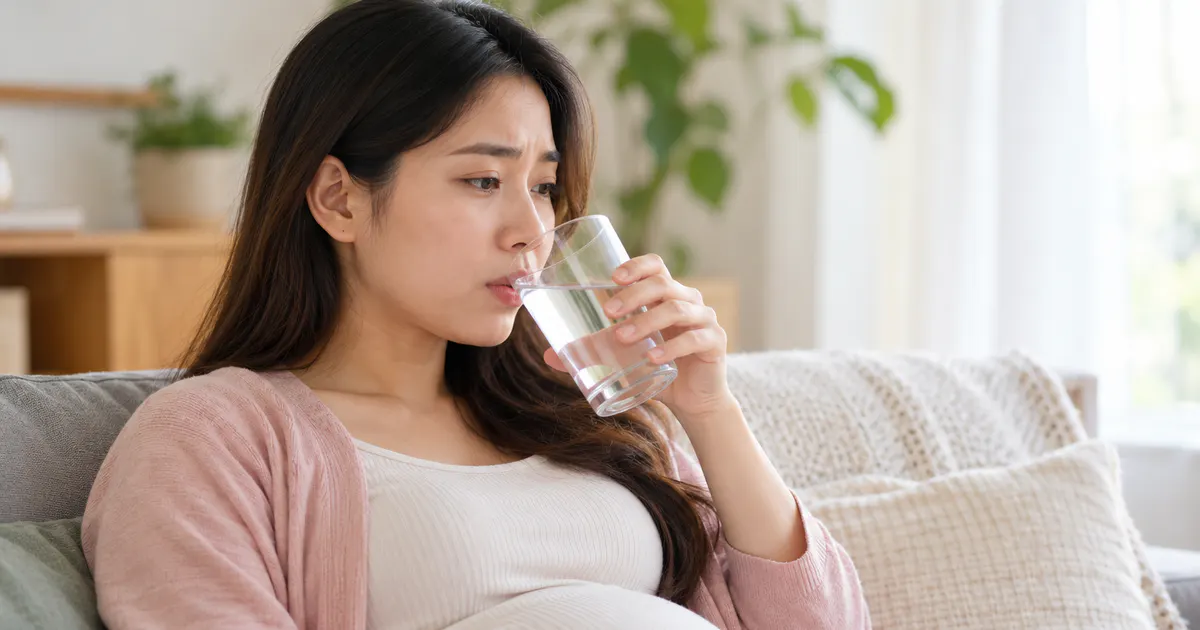 Bà bầu bị tiêu chảy nên làm gì khi cần bù nước và theo dõi triệu chứng