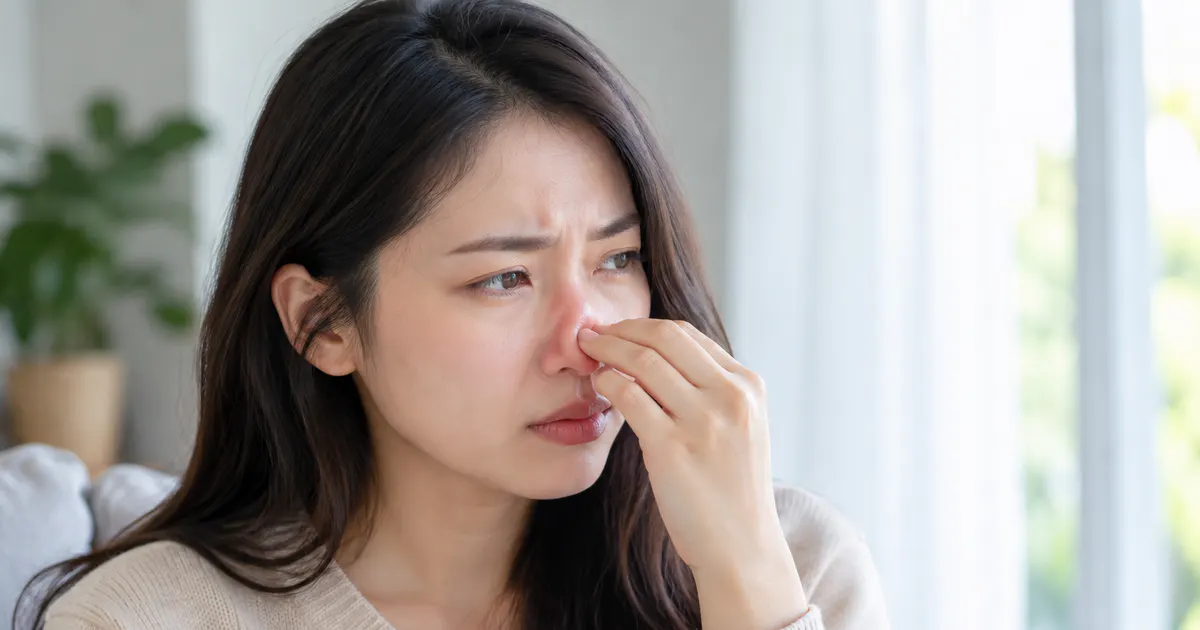 Cách điều trị viêm mũi dị ứng mãn tính an toàn với người phụ nữ vệ sinh mũi tại nhà