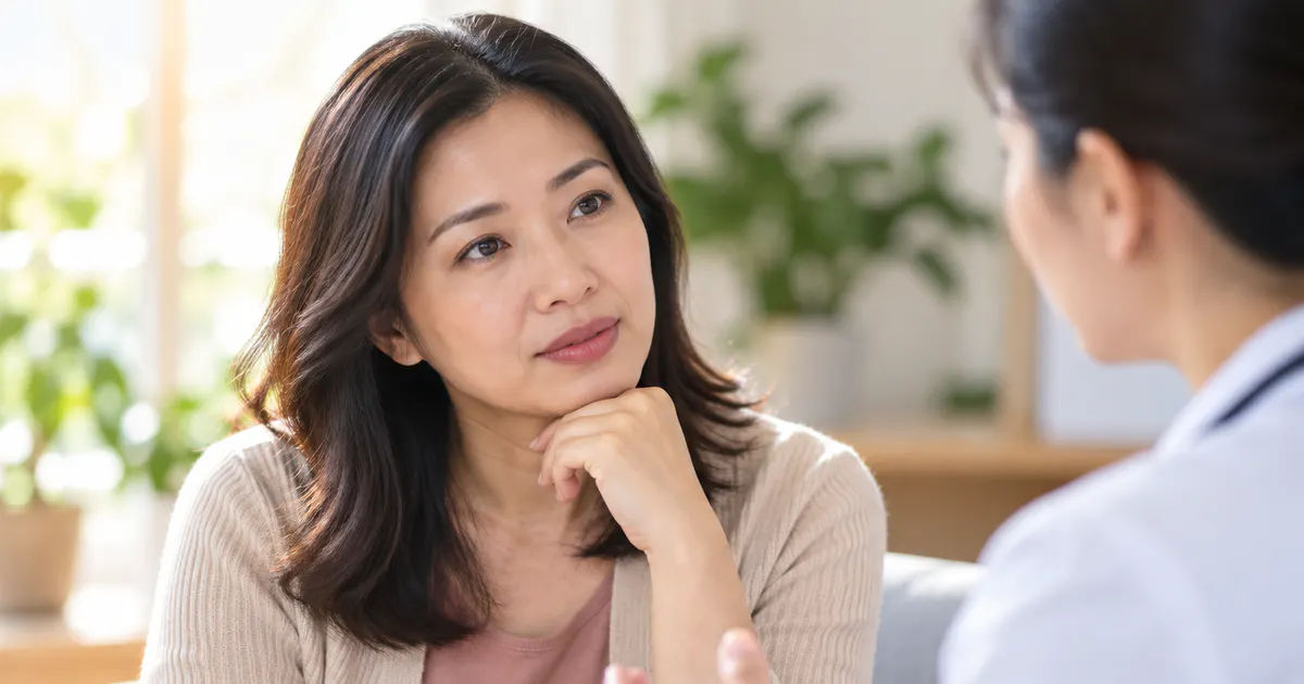 Người trưởng thành cân nhắc có nên uống thuốc bổ não thường xuyên không trong cuộc trao đổi sức khỏe
