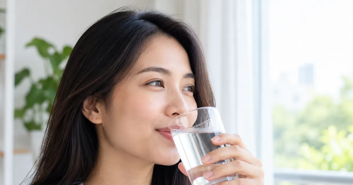 Uống nước bao nhiêu là đủ mỗi ngày trong thói quen chăm sóc sức khỏe